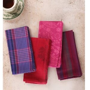 🌙 B117 April Cornell Set of 4 Colorful Patterned Napkins